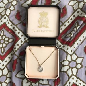 Juicy Couture • ☮️ Peace Necklace